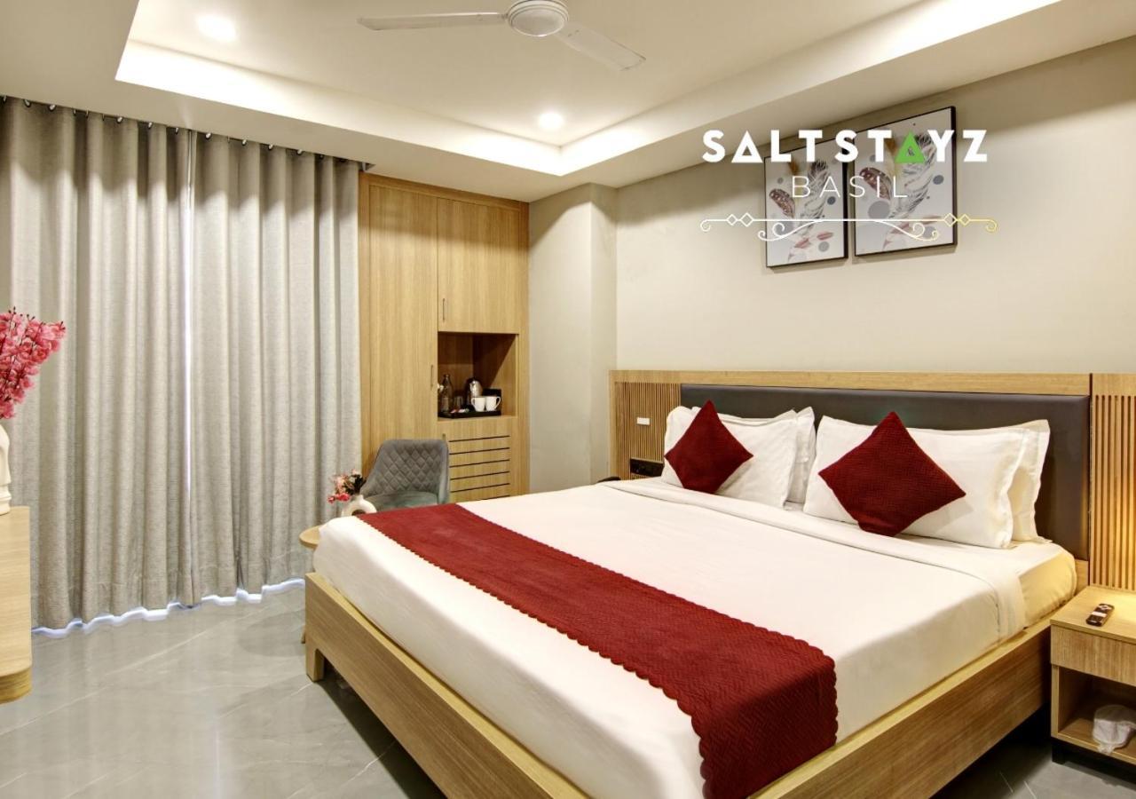 Saltstayz Basil - Near Golf Course Road & Extension Road 古尔冈 外观 照片