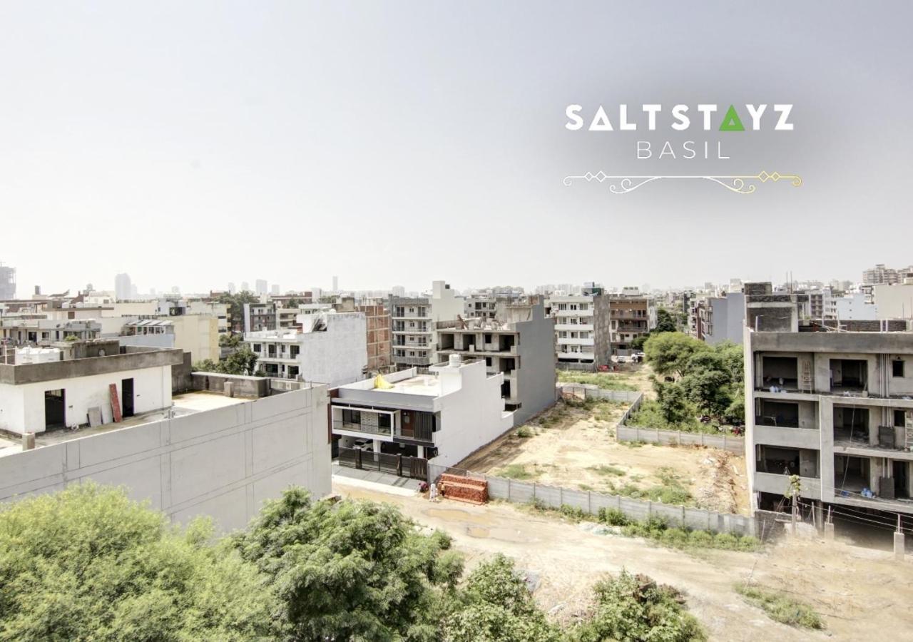 Saltstayz Basil - Near Golf Course Road & Extension Road 古尔冈 外观 照片