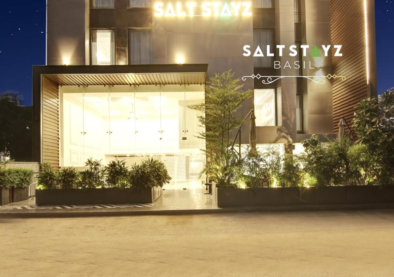 Saltstayz Basil - Near Golf Course Road & Extension Road 古尔冈 外观 照片